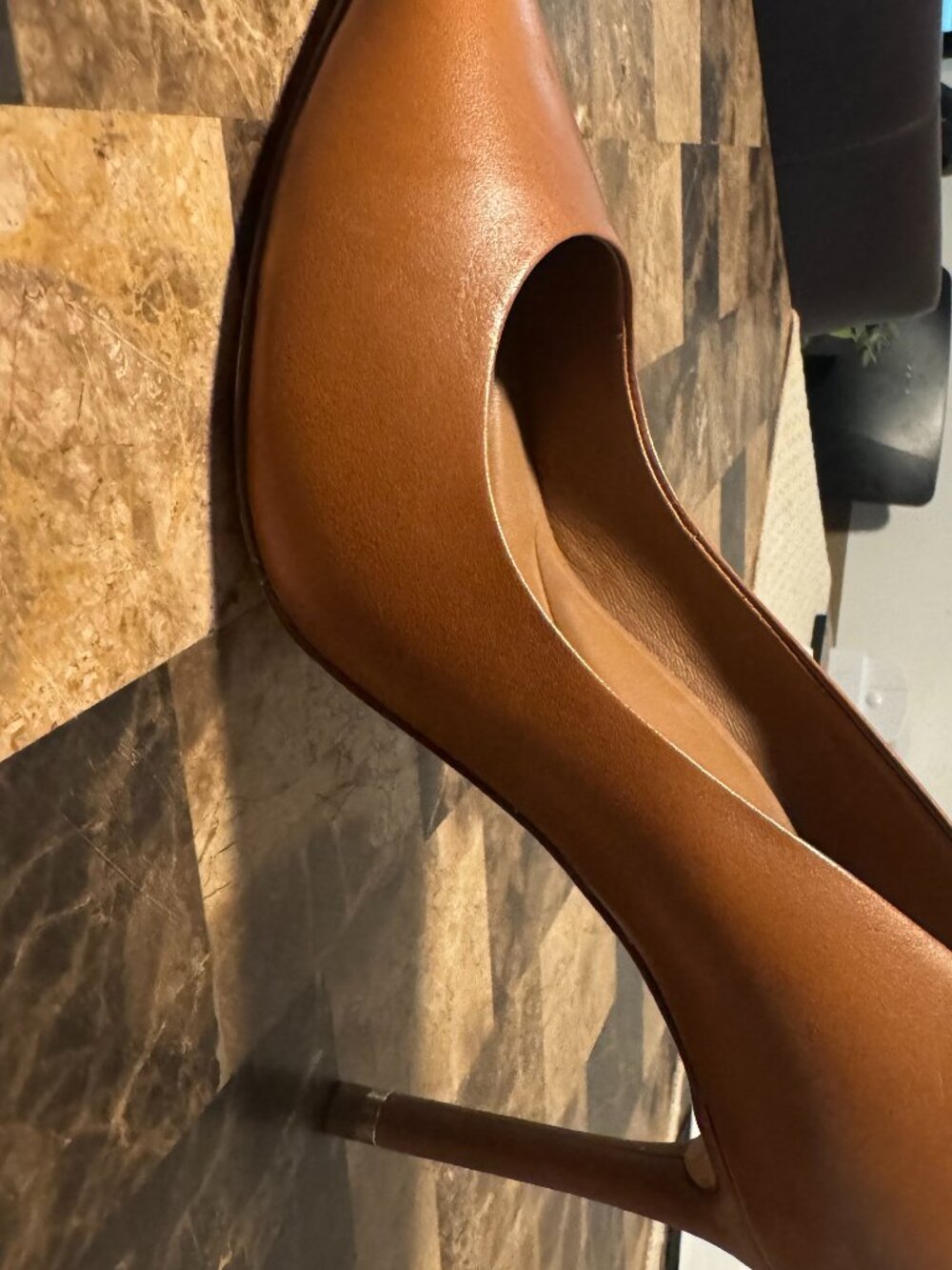 Antonio Melani Kara Leather Pointed Toe Pumps Acacia Tan Size 9.5M
